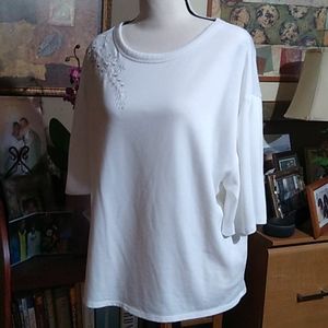 Simply Vera Wang Top